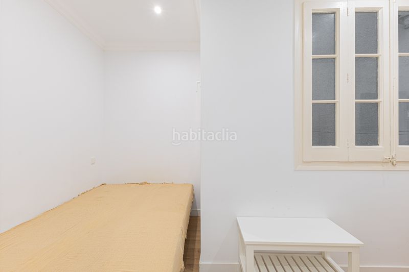 Foto c9be49cc-2b74-4d15-aa34-3497b2bbd53c. Pis amb calefacció a Sagrada Família Barcelona