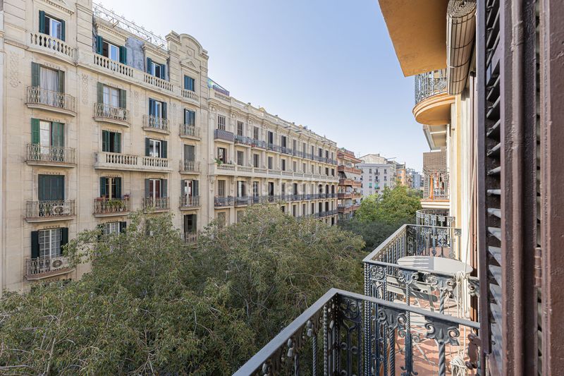 Foto e4756159-4afa-4ac2-9719-00c7750e0d1b. Pis amb calefacció a Sagrada Família Barcelona