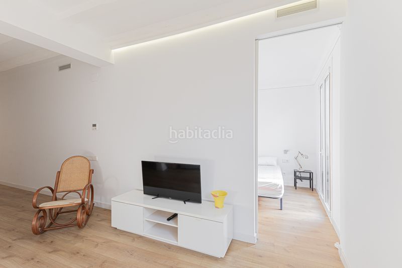 Foto f2acb97b-2af0-4623-a4b2-81e6dbd8a16b. Pis amb calefacció a Sagrada Família Barcelona