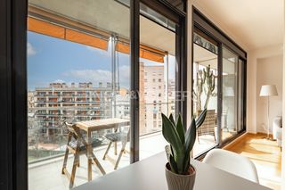 Lloguer Pis a La Vila Olímpica del Poblenou. Exclusivo piso moderno con terraza y parking en vila olímpica