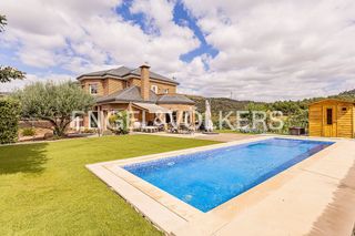 Maison à Begues. Casa de ensueño con piscina y vistas a los viñedos en begues