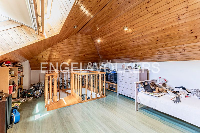 Foto d0ce92f0-14f5-4a7c-8727-e39082ffc673. Casa  de ensueño con piscina y vistas a los viñedos en Begues