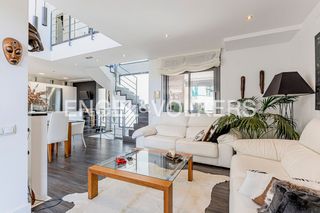 Casa adossada a El Poal. El hogar ideal para tu familia en el poal espacio, confort y vis