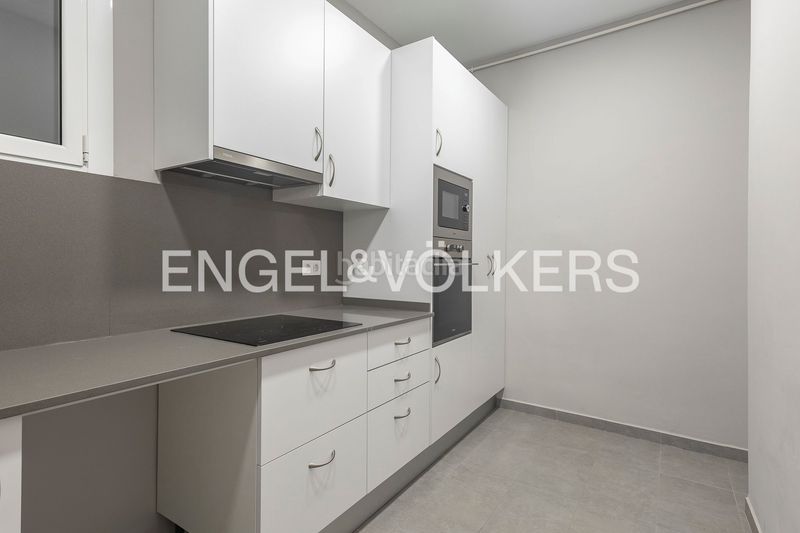 Foto 867b9cfc-9094-477d-a4a1-ba193d6f5abb. Pis amb calefacció a La Nova Esquerra de l´Eixample Barcelona