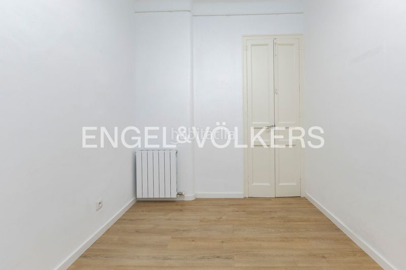 Foto e77ab9c7-9ee1-41bd-b981-cb09c5e2fe08. Pis amb calefacció a La Nova Esquerra de l´Eixample Barcelona