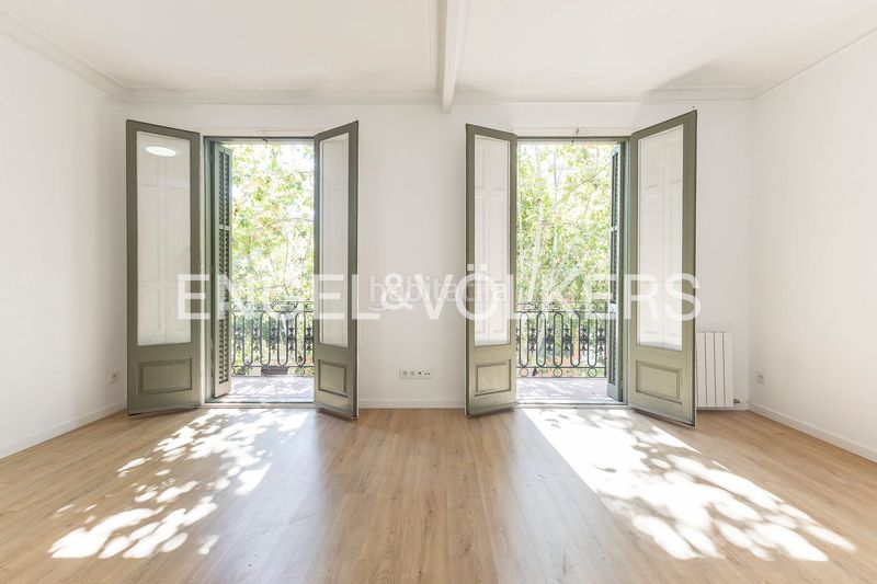 Foto f0c1941d-fec7-4021-80f9-121077842520. Pis amb calefacció a La Nova Esquerra de l´Eixample Barcelona