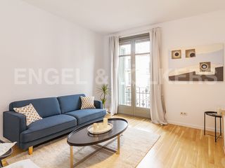 Rent Flat in Dreta de l´Eixample. Precioso piso en finca regia cerca de rambla de catalunya