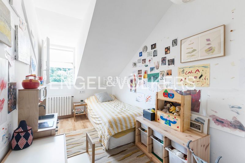 Foto 6110e946-b308-4fb6-97be-30966163824d. Casa amb calefacció aparcament a Sant Gervasi - Bonanova Barcelona