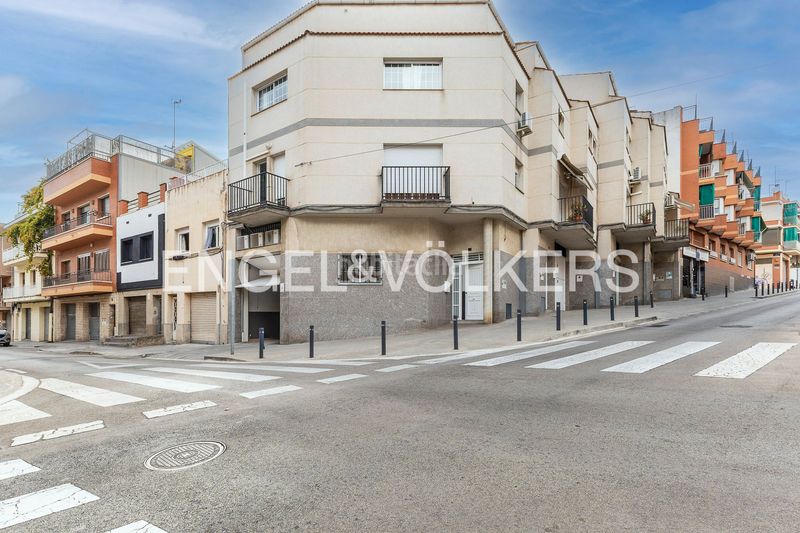 Foto e792a4aa-9acb-420c-8c88-51d6f3e3cf71. Casa amb calefacció aparcament a Sarrià Barcelona