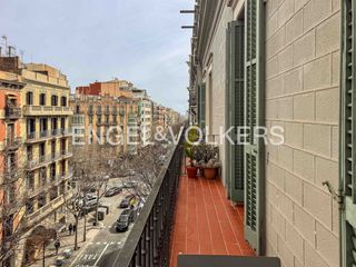 Alquiler Piso en L´Antiga Esquerra de l´Eixample. Precioso apartamento vacacional en el eixample