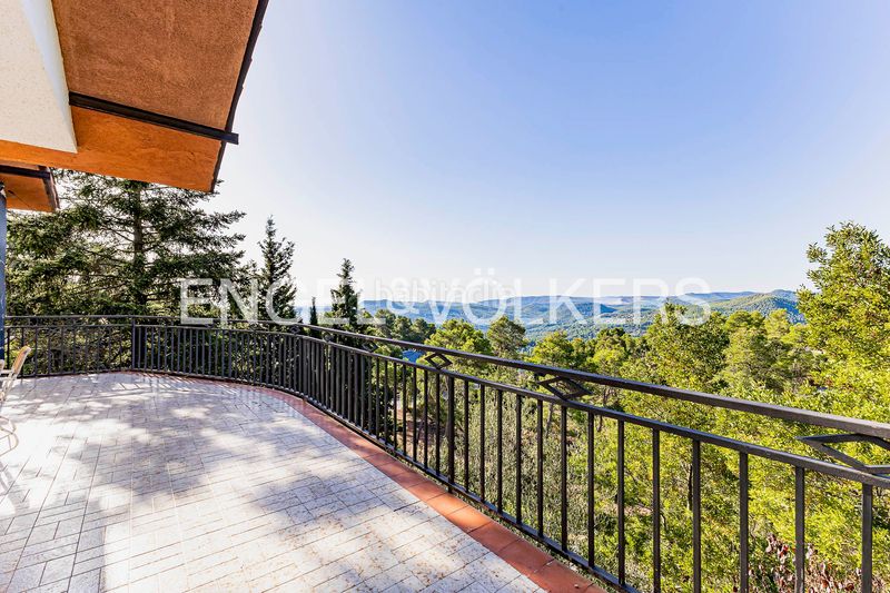 Foto 758ca941-dbcc-4f58-a8cf-6a16439f29ac. Casa amb calefacció aparcament a Corbera de Llobregat