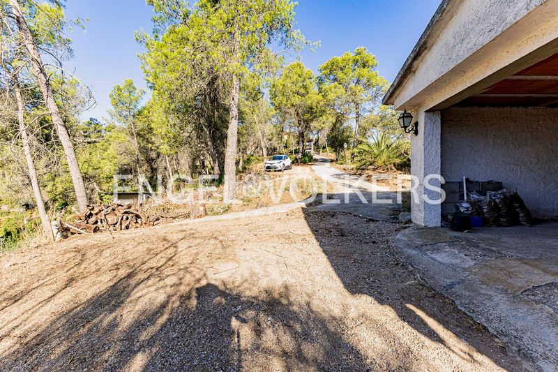 Foto dc6acd0f-66ca-4717-bb8b-6d55d380af9d. Casa amb calefacció aparcament a Corbera de Llobregat