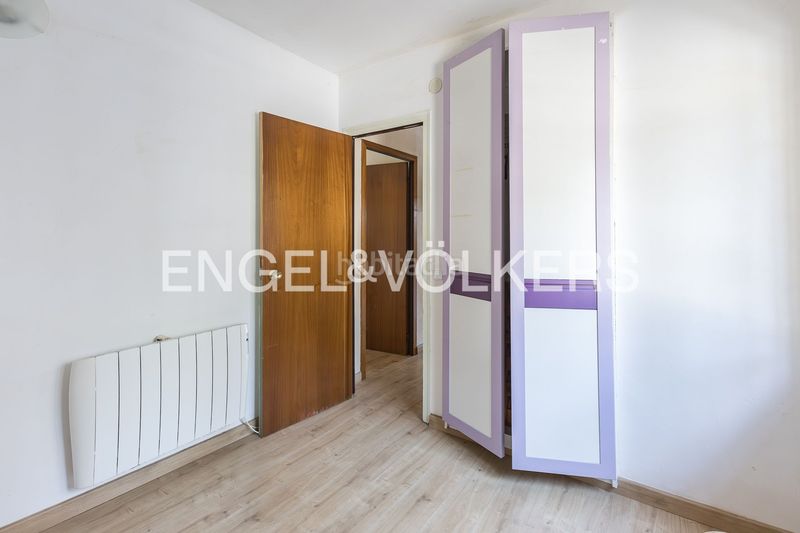 Foto e105b4a5-ba5b-487a-b013-5134dd9338be. Casa amb calefacció aparcament a Corbera de Llobregat