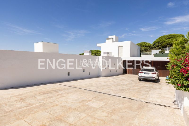 Foto 174d313f-5b68-4c1d-b687-fc71e25247e9. Casa amb calefacció aparcament a Supermaresme Sant Andreu de Llavaneres