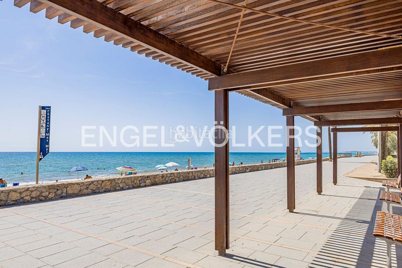 Foto 2ff9e32c-503b-431b-99bd-0257f0758424. Planta baixa amb calefacció piscina a L´Estany Calafell