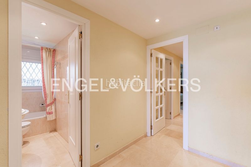 Foto f6192df7-9088-4884-89c1-ed092ba49065. Planta baixa amb calefacció piscina a L´Estany Calafell