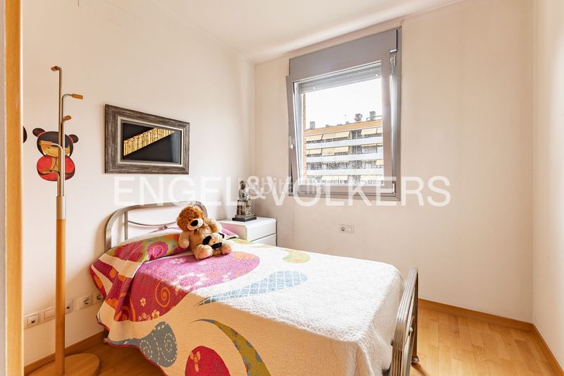 Foto d63d87fc-8479-4cbc-a4da-c1b51e203aaf. Pis amb calefacció a Centre Sabadell
