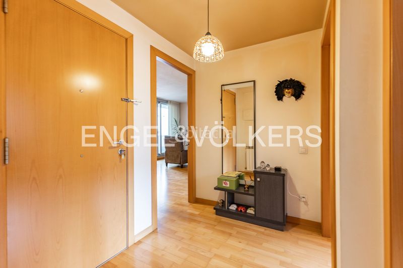 Foto f69a8cbb-f765-4353-8acd-0ea52a047993. Pis amb calefacció a Centre Sabadell