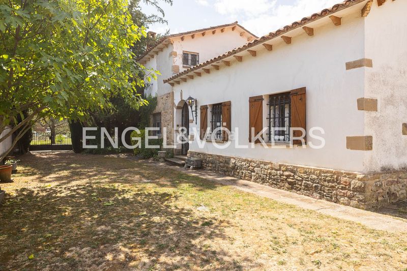 Foto bdf4b627-e670-406b-a7d8-d6b1df0c5e41. Casa amb calefacció piscina a Tona