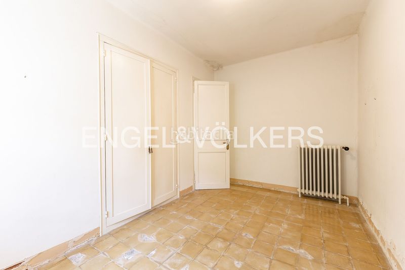 Foto e92d78ab-ebcf-4cd3-8b4e-c796565ec614. Casa amb calefacció piscina a Tona