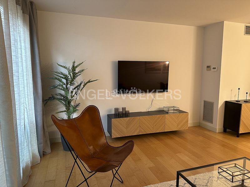 Foto 2fb65345-b3a3-4ec1-8359-a0f5d14bec08. Rent flat with heating parking in Dreta de l´Eixample Barcelona