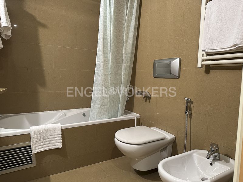Foto d989b7b5-02fe-4532-9fac-2a216c01ad70. Rent flat with heating parking in Dreta de l´Eixample Barcelona