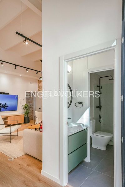 Foto 4e33c225-8d3c-4b50-813d-897c937fa09c. Pis amb calefacció piscina a Sagrada Família Barcelona