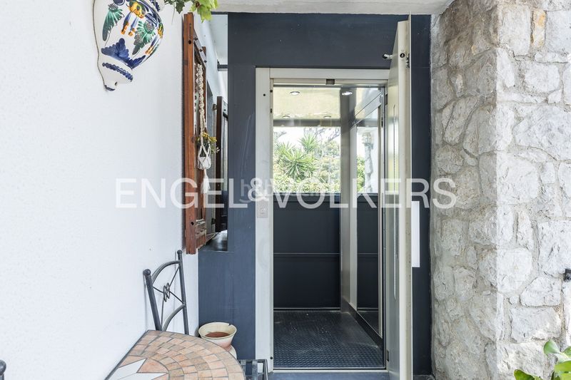 Foto 1b54e79a-37bb-47e5-a85c-3563d1b496f4. Casa amb calefacció aparcament a Montmar Castelldefels