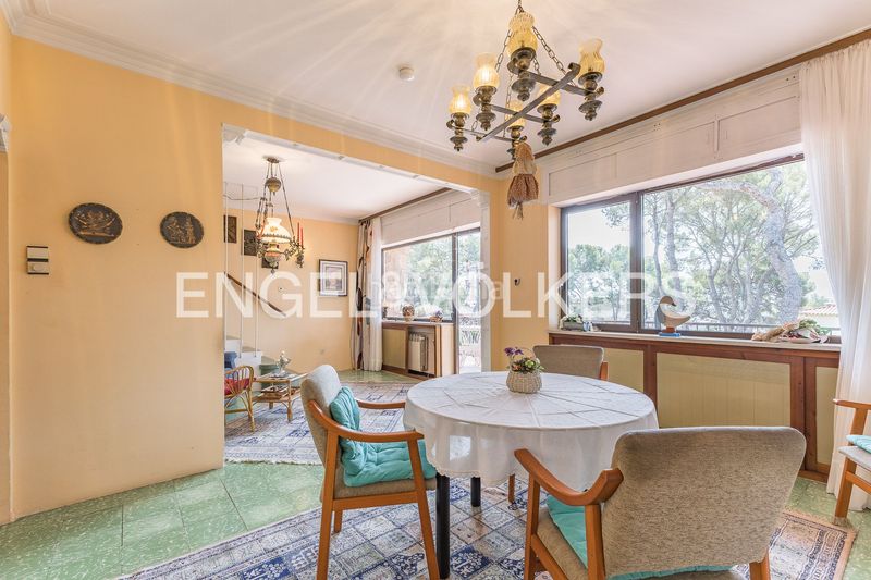 Foto c2f58b99-9ea2-4004-85e4-a4777d48d761. Casa amb calefacció aparcament a Montmar Castelldefels