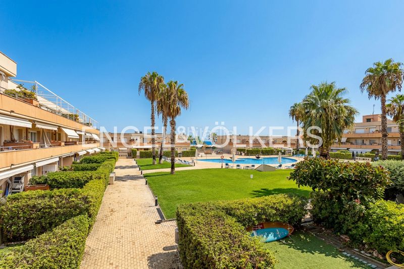 Foto c5c13a4e-1792-4a9e-a8c0-dba4b2dc9555. Pis amb calefacció aparcament piscina a Les Salines-Pla de Sant Pere Cubelles