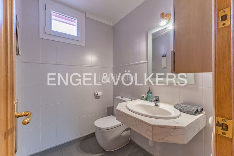 Foto 4cd133fe-49d3-436a-8786-b220cb7f04cd. Casa amb aparcament piscina a Matadepera