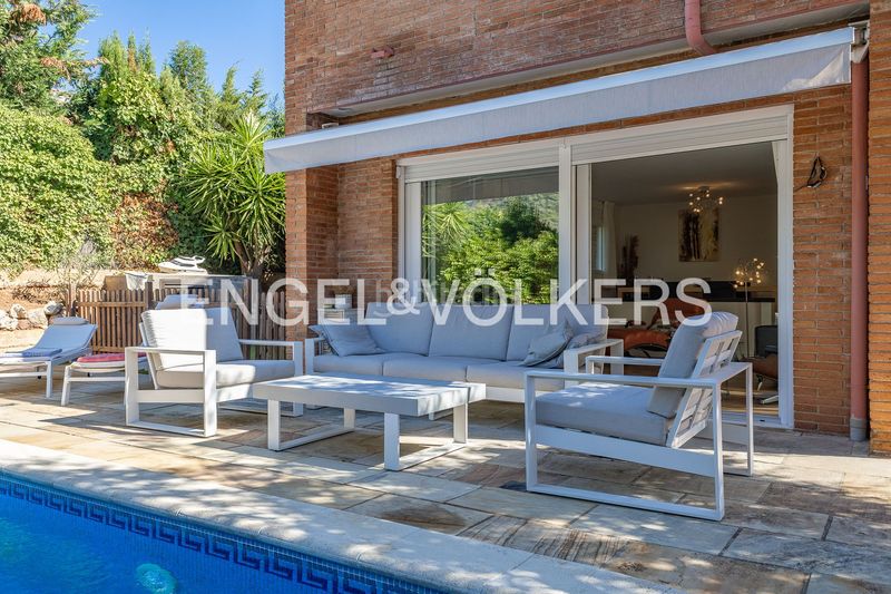 Foto 878f98b6-350d-4ea6-a3d4-8f918ed59b1d. Casa amb aparcament piscina a Matadepera