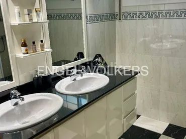 Foto 4b0dbd22-3a29-4c7d-8723-0c0bb14f1294. Casa amb calefacció aparcament piscina a Matadepera