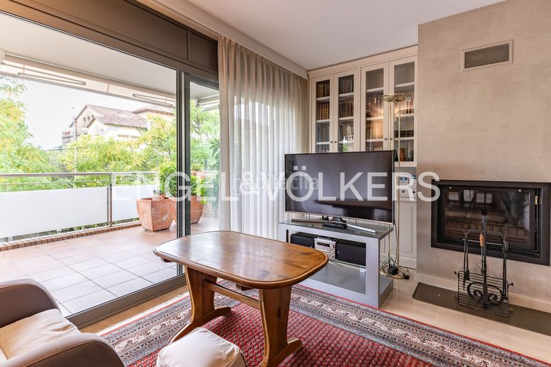 Foto 292c6a4c-d01b-4990-a970-fc6a496c5ed9. Ático exclusivo ático en calle verdi en Eixample Sant Cugat del Vallès