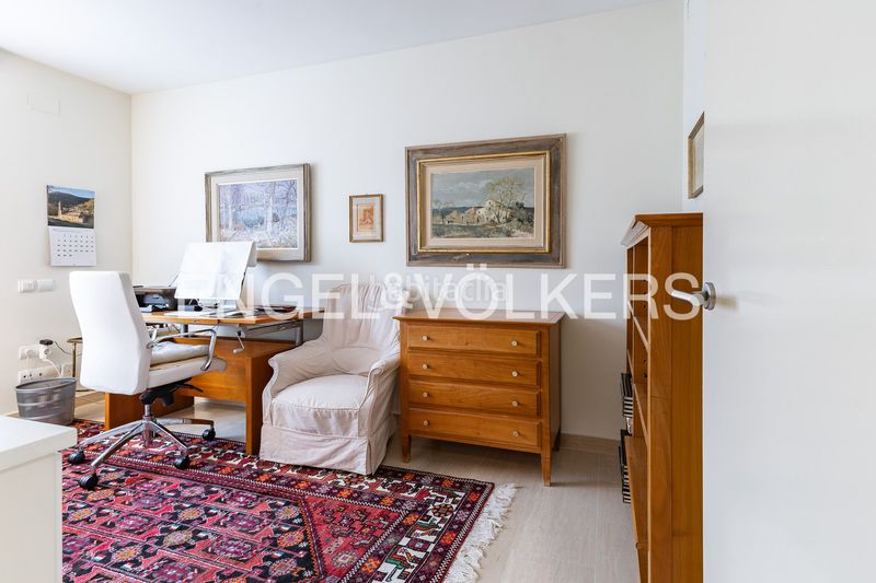 Foto 711dc434-b2a6-4e83-b163-36d9fe151232. Ático exclusivo ático en calle verdi en Eixample Sant Cugat del Vallès