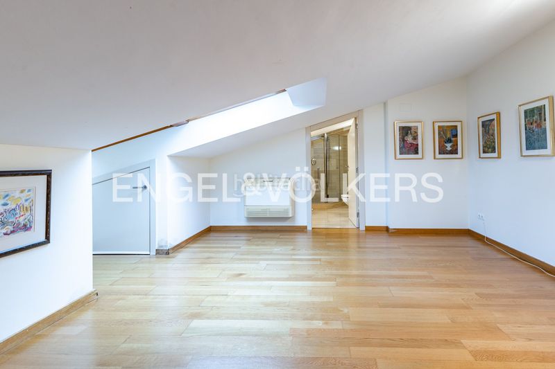 Foto 9acaf2a6-4b58-4a6c-a9b0-9afdb1427860. Ático exclusivo ático en calle verdi en Eixample Sant Cugat del Vallès