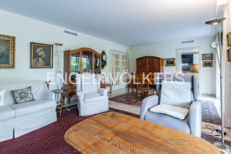 Foto 9c53d0dc-c758-42c4-ad5d-b8e1ea32e12e. Ático exclusivo ático en calle verdi en Eixample Sant Cugat del Vallès