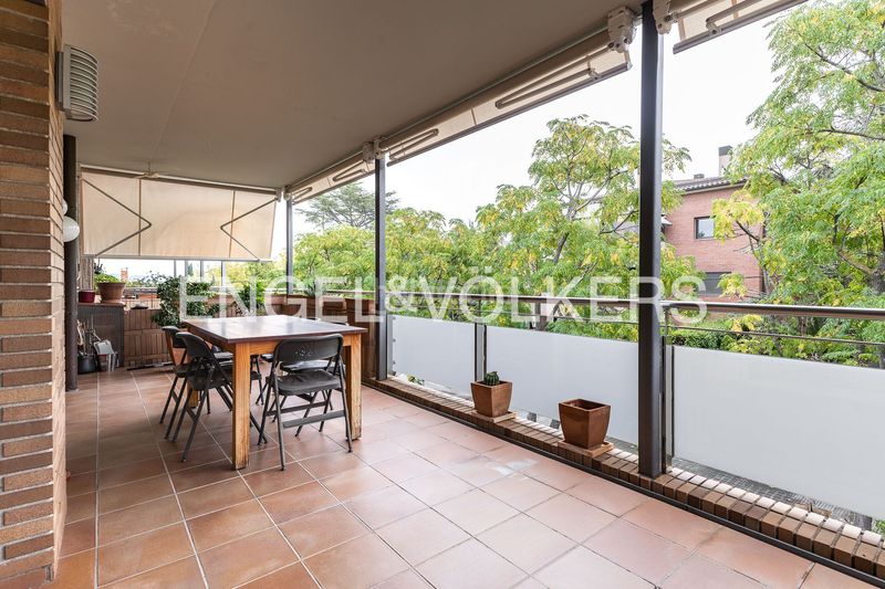 Foto e9179de2-1c4a-473c-adf6-36348d1f45d0. Ático exclusivo ático en calle verdi en Eixample Sant Cugat del Vallès