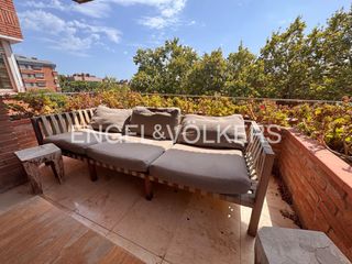 Lloguer Pis a Pedralbes. Fantástico piso amueblado y terraza en pedralbes