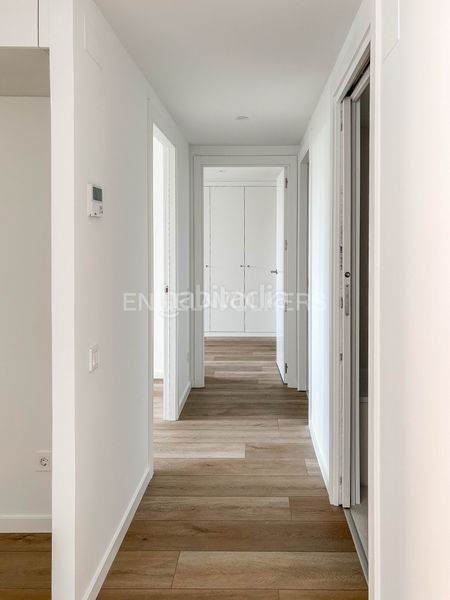 Foto e4e27e58-9839-48db-a9d8-6f46a6fe69e9. Rent flat with heating parking pool in Can Roca Terrassa