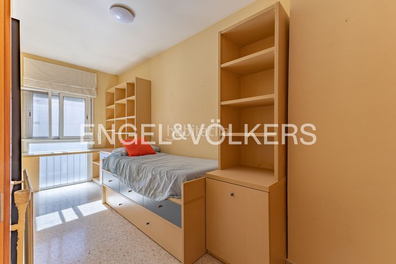 Foto dc709bcb-4182-4b36-a739-ceda056d005d. Casa adossada amb calefacció aparcament a Creu Alta Sabadell