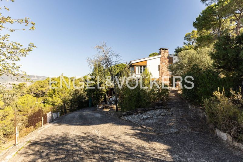 Foto 52dca0aa-0d24-4e44-a40a-6f3be33898d0. Casa amb calefacció aparcament a Seva