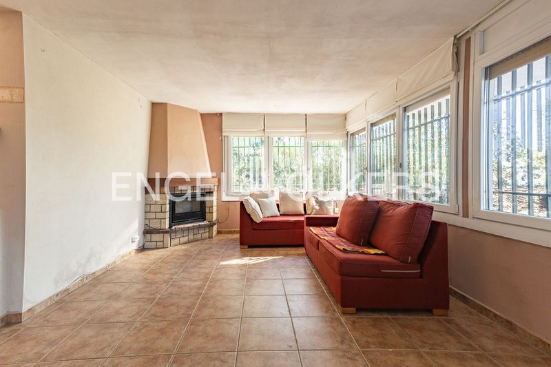 Foto fc68b677-4c72-40d2-8486-05535f67c30f. Casa amb calefacció aparcament a Seva