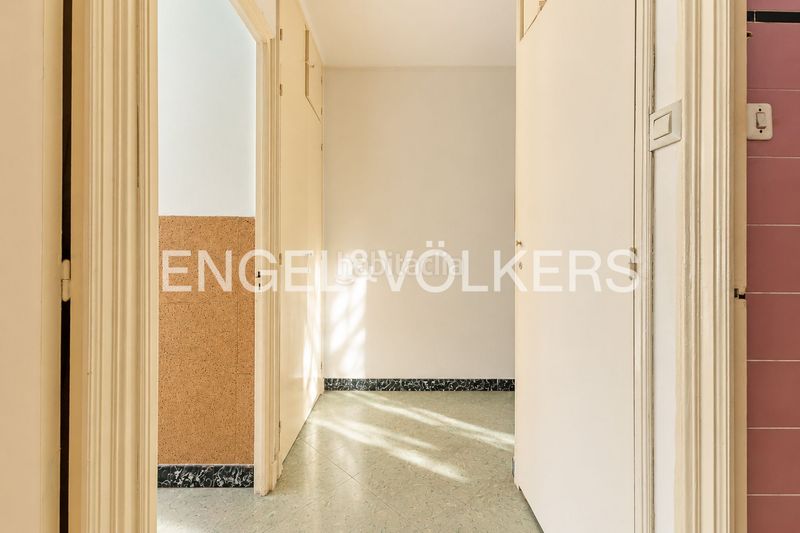 Foto dbdce9fd-b704-484a-a54c-07cef61b862b. Casa adossada amb calefacció aparcament a Centre Pineda de Mar