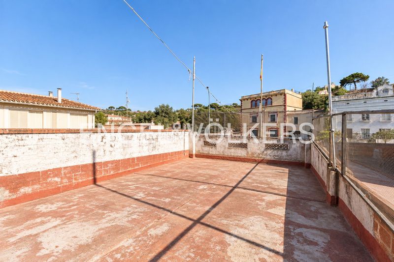 Foto e6992c54-cfe7-4f6f-9b8e-05a745481e47. Casa adossada amb calefacció aparcament a Centre Pineda de Mar