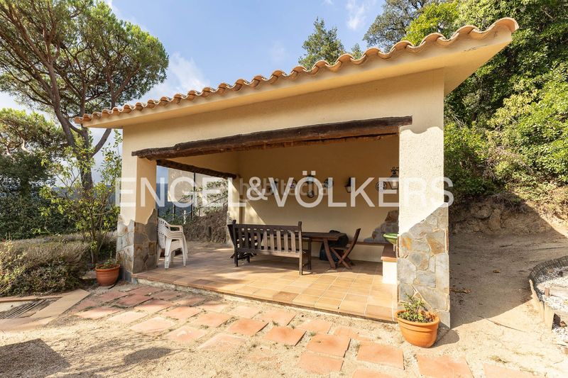 Foto 5ea51e82-2442-4c9e-b8ec-6ee355a9c901. Casa amb calefacció aparcament piscina a Vallgorguina