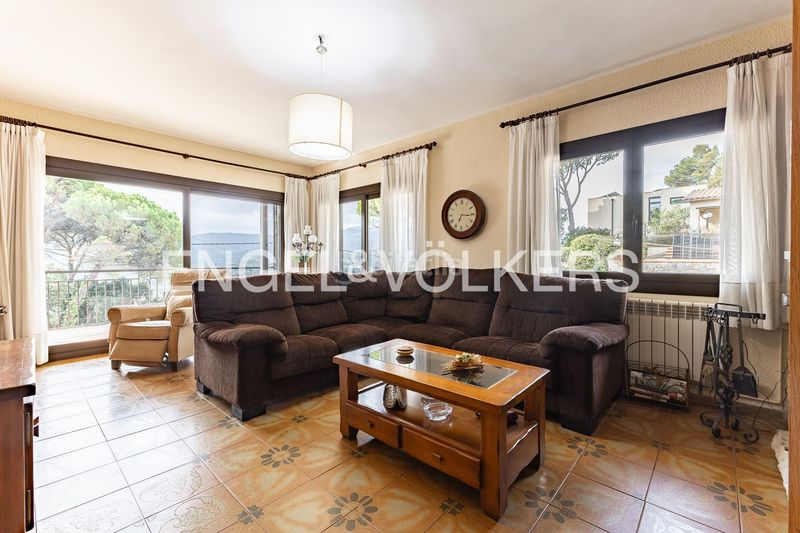 Foto 69e6e6ac-2605-4a89-9257-982f176d14cd. Casa amb calefacció aparcament piscina a Vallgorguina