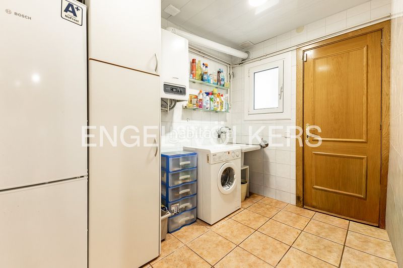 Foto f7208f59-4b30-4ee8-9e33-59d0fd0c3708. Casa amb calefacció aparcament piscina a Vallgorguina