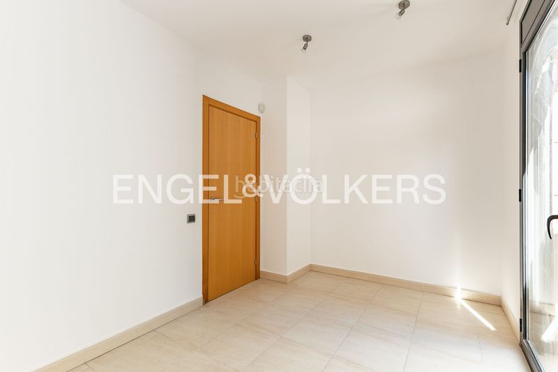 Foto 7c0dda6a-2334-48e2-9f23-fa6c941cb760. Casa amb calefacció aparcament a Roca del Vallès (La)
