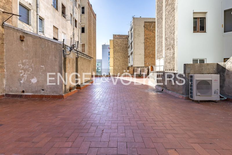 Foto 04027342-2a47-458f-a44c-bc34239a3737. Pis amb calefacció a Poblenou Barcelona
